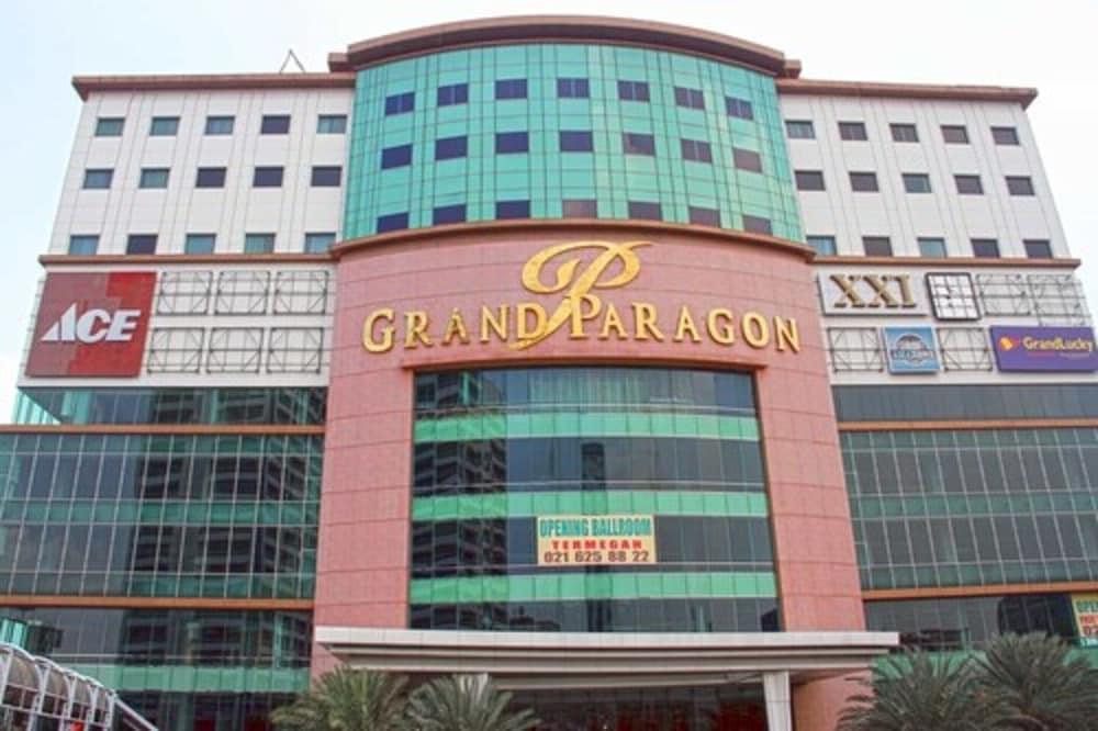Grand Paragon Hotel Jakarta Buitenkant foto